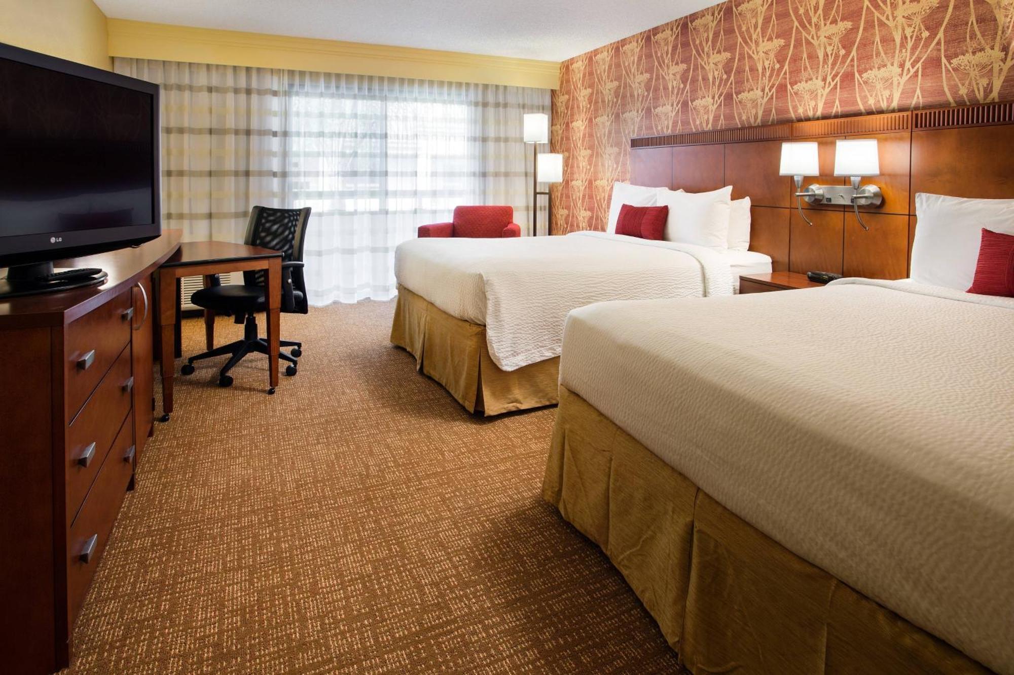 Отель Courtyard Anaheim Буэна Парк Экстерьер фото